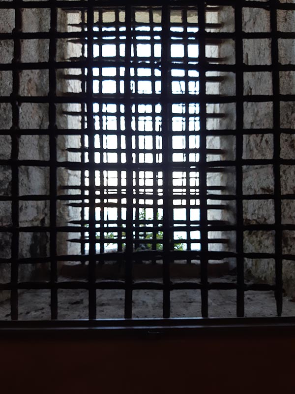 Tre volti per l’uomo con la maschera di ferro