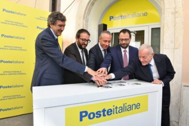 Poste Italiane apre il nuovo ufficio postale “L’Aquila Centro Storico”