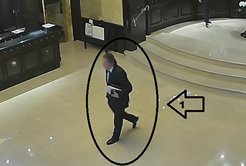 Elegante e con cartellino sul petto, si fingeva tecnico per rubare in hotel Elegante e con cartellino sul petto, si fingeva tecnico per rubare in hotel