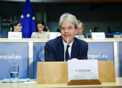 Gentiloni, via libera dal Parlamento Ue: “Il patto di stabilità va modificato”