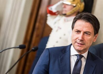 Conte: “Le critiche di Renzi? Non abbiamo bisogno di fenomeni”