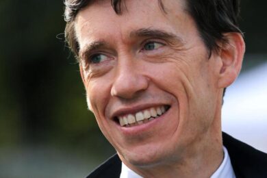 Brexit, Rory Stewart lascia i Tories. E si candida a sindaco di Londra