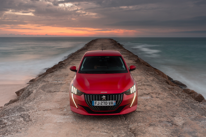 Nuova Peugeot 208, un design che si  distingue