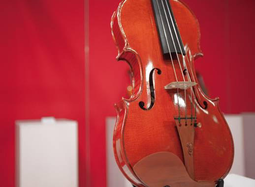 Cremona Musica: eccellenza degli strumenti, arte e cultura Cremona Musica: eccellenza degli strumenti, arte e cultura