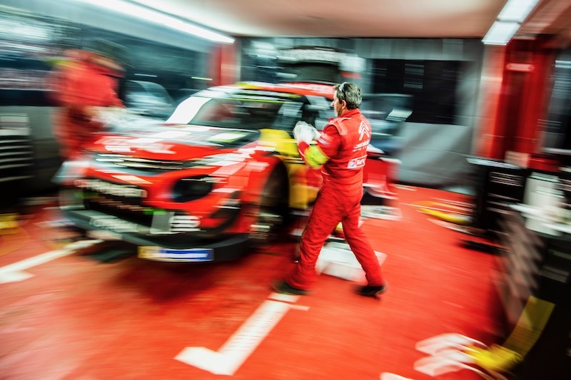 WRC, Rally GB, La Citroen di Ogier – Ingrassia scivola in terza piazza WRC, Rally GB, La Citroen di Ogier – Ingrassia scivola in terza piazza