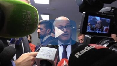 Confindustria: Italia in bilico tra ripresa e recessione