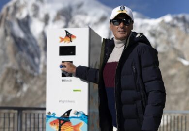 Armata di Mare e la svolta ambientalista: plastica riciclata nella filiera