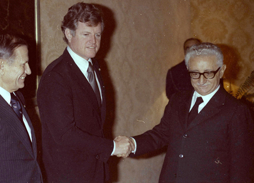 Leone fu un mediocre Presidente. Eccessiva la beatificazione post-mortem Leone fu un mediocre Presidente. Eccessiva la beatificazione post-mortem