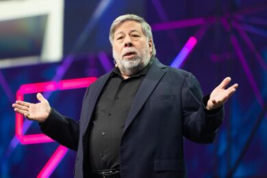 Wozniak, il cofondatore di Apple, investe in una società blockchain italiana