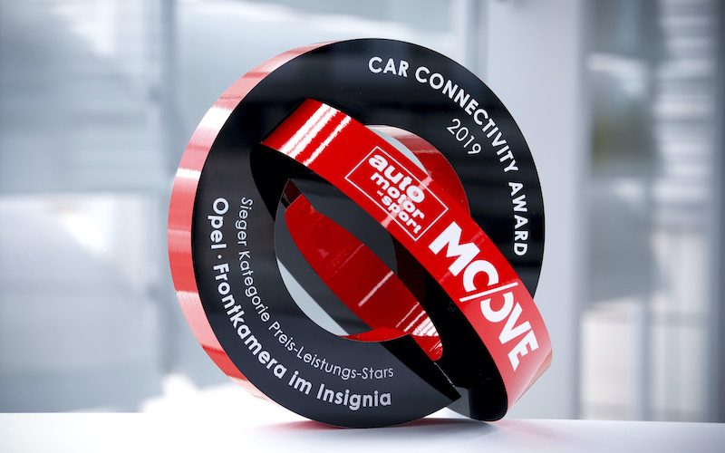 Opel si aggiudica il “Car Connectivity Award 2019” Opel si aggiudica il “Car Connectivity Award 2019”