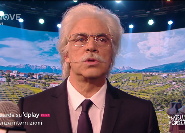 Fratelli di CROZZA: Razzi controDI Maio, copiato il taglio dei parlamentari Fratelli di CROZZA: Razzi controDI Maio, copiato il taglio dei parlamentari