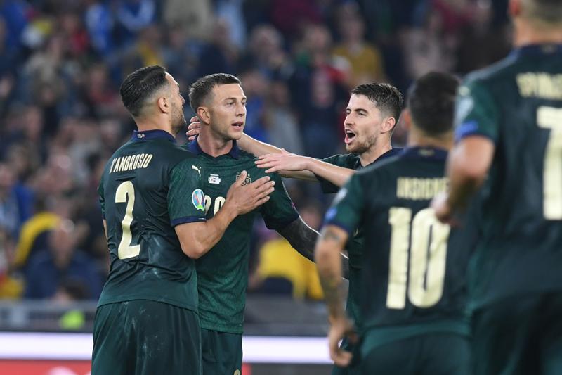 Italia record: 2-0 alla Grecia, Euro 2020 con 3 turni d’anticipo. Mancini: “Ora altre notti magiche”
