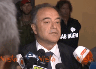 Ndrangheta, l’amarezza di Gratteri. “Ex sindaco col boss, niente arresto”