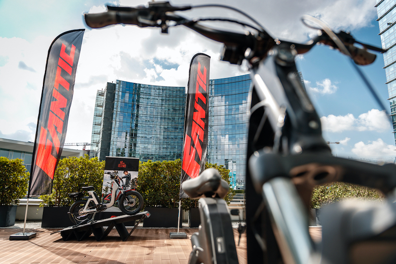 Fantic Motor presenta un concept davvero… ISSIMO Fantic Motor presenta un concept davvero… ISSIMO