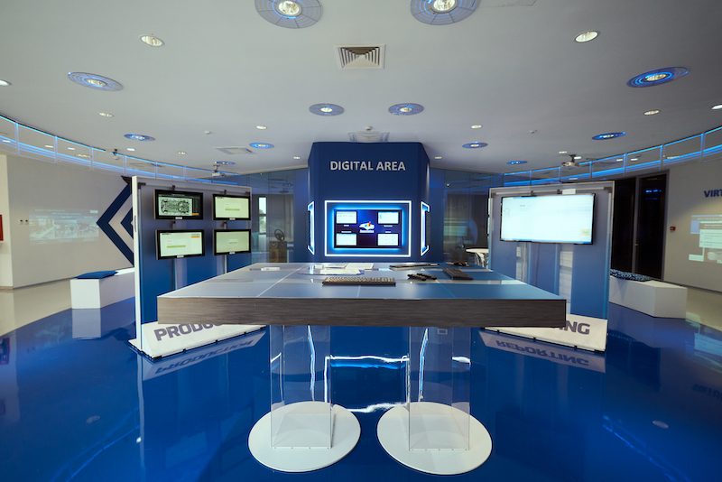 FCA: avviati i primi test di produzione della  Jeep® Compass, ibrida plug-in