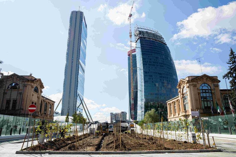 Ecco la vigna di Citylife. Tra i grattacieli, 170 piante di uva – FOTO