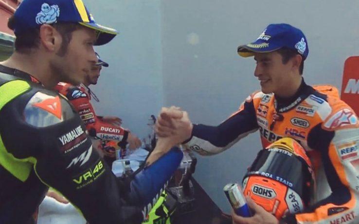 MotoGp, Marquez trionfa a Motegi e Rossi cade MotoGp, Marquez trionfa a Motegi e Rossi cade