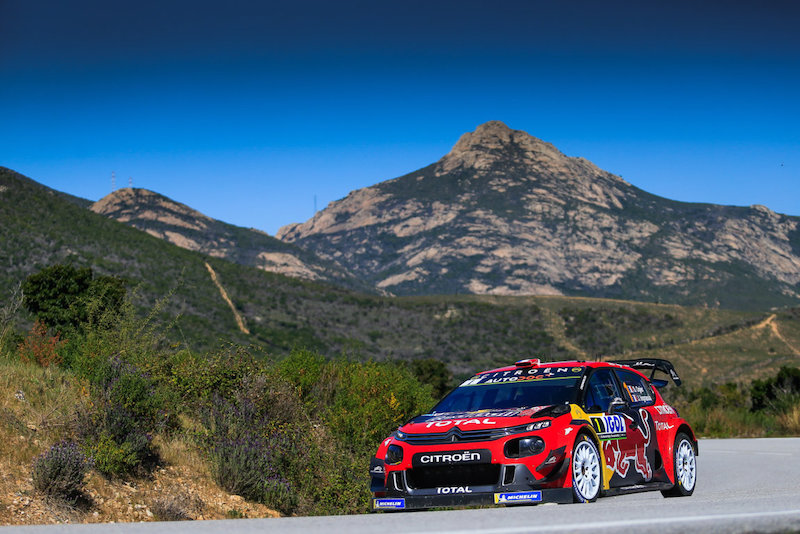 Rally di Spagna, i piloti del Citroen Racing scaldano i motori Rally di Spagna, i piloti del Citroen Racing scaldano i motori