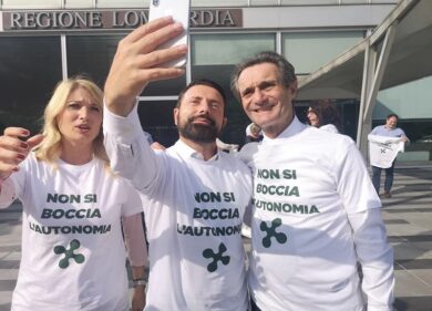 “L’Autonomia non si boccia”, flashmob Lega in Regione. FOTO