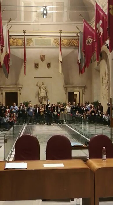 Roma Metropolitane ok alla liquidazione. Pd e centrodestra contro la Raggi