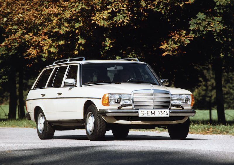 A Auto e Moto d’Epoca 2019 Mercedes porta la storia della station wagon A Auto e Moto d’Epoca 2019 Mercedes porta la storia della station wagon