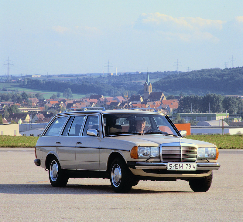 A Auto e Moto d’Epoca 2019 Mercedes porta la storia della station wagon A Auto e Moto d’Epoca 2019 Mercedes porta la storia della station wagon