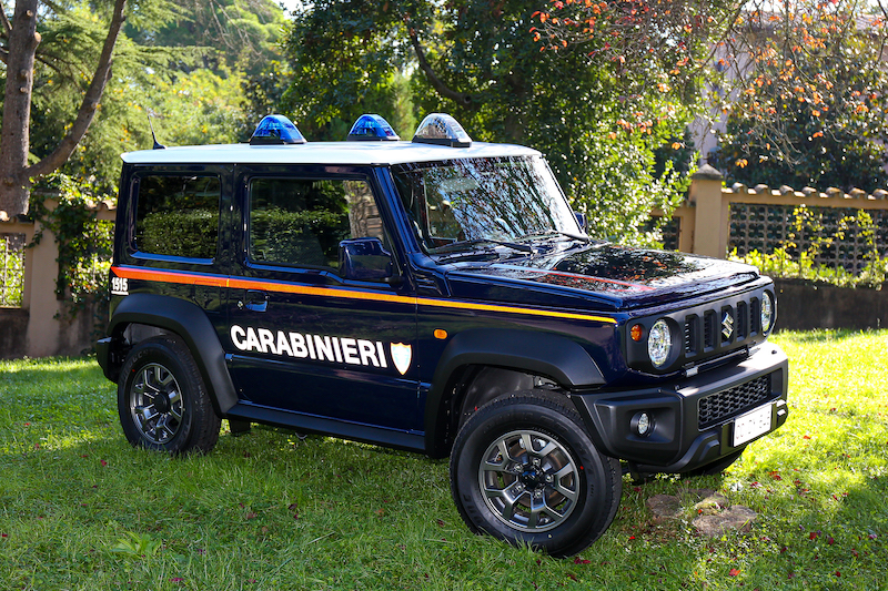 Suzuki JIMNY, al fianco dell’Ama dei Carabinieri Suzuki JIMNY, al fianco dell’Ama dei Carabinieri
