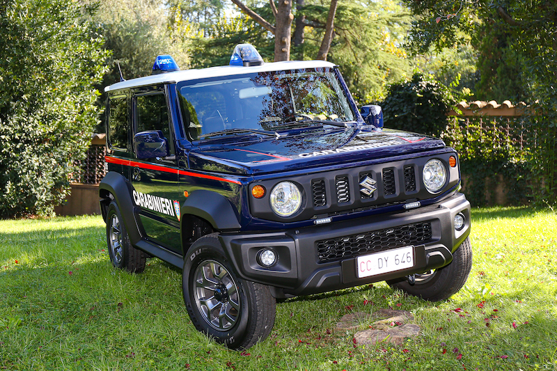 Suzuki JIMNY, al fianco dell’Ama dei Carabinieri Suzuki JIMNY, al fianco dell’Ama dei Carabinieri