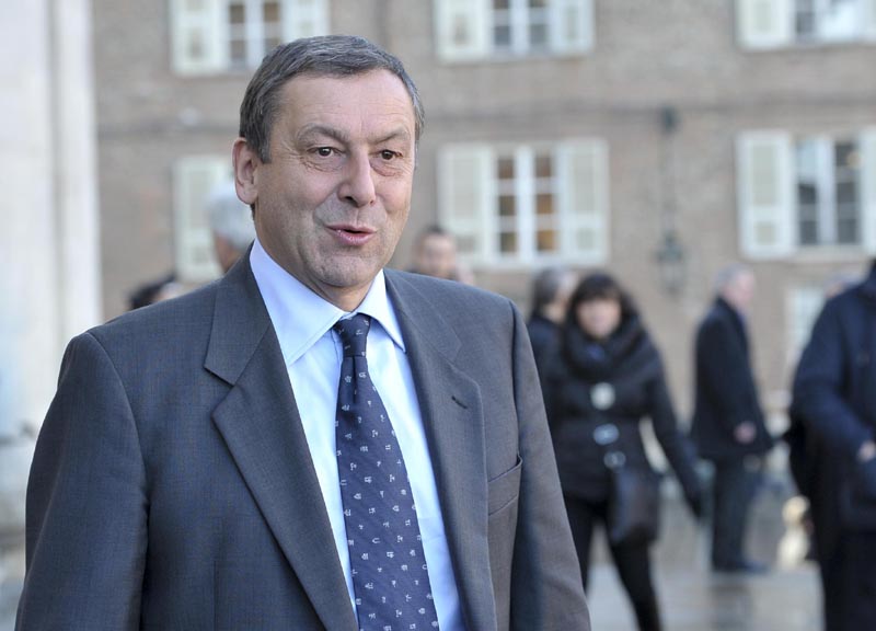 Cdp, Profumo su nomina Gorno Tempini: “Scelta condivisa e mirata” Cdp, Profumo su nomina Gorno Tempini: “Scelta condivisa e mirata”