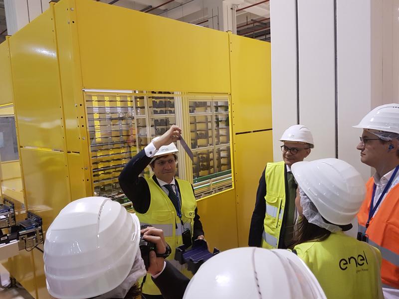 Enel Green Power, inaugurata la nuova linea di pannelli HJT di 3SUN a Catania