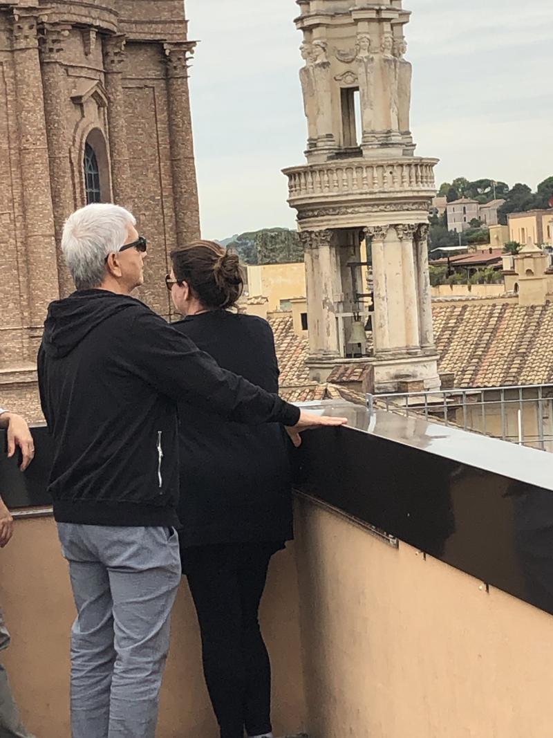 Vendola fa da Cicerone a Roma. Bye bye politica: ‘Adesso studio e faccio papà’ Vendola fa da Cicerone a Roma. Bye bye politica: ‘Adesso studio e faccio papà’