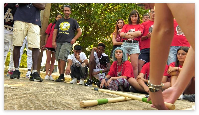 Galleria foto 'Aspettando la Cuccagna, il corto che racconta gli antichi giochi di strada' - foto 1