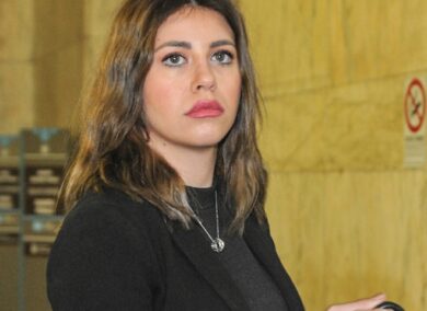 Processo Ruby, teste in lacrime: “Rovinata da Arcore, subii violenze”