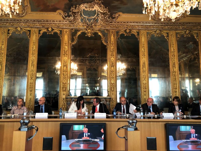 Galleria foto 'SAVE 2019: in viaggio verso un futuro sostenibile a bordo del Discovery truck' - foto 1