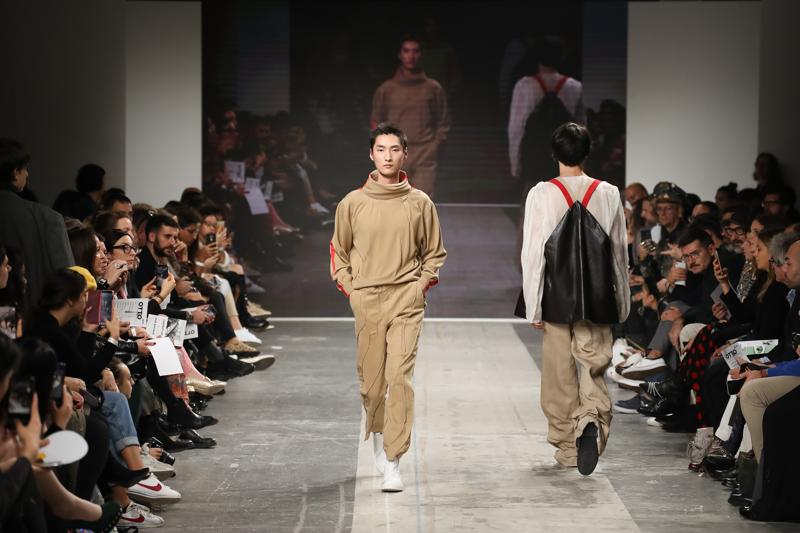 A Milano sfilano i giovani talenti dello IED, tra green e avanguardia A Milano sfilano i giovani talenti dello IED, tra green e avanguardia
