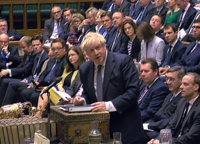 Brexit, svolta sulle elezioni anticipate. Corbyn dice sì, si tratta sulla data