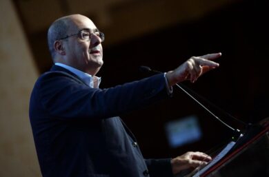Zingaretti: “Basta conflitti interni, il Partito democratico va rifondato”