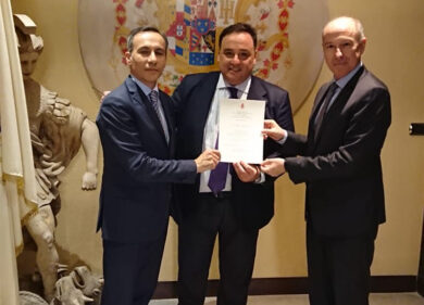 Lo stemma del Regno delle Due Sicilie sulle confezioni di Maison Cilento