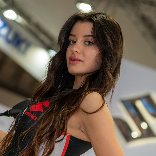 Elena Berlato per Suzuki a EICMA