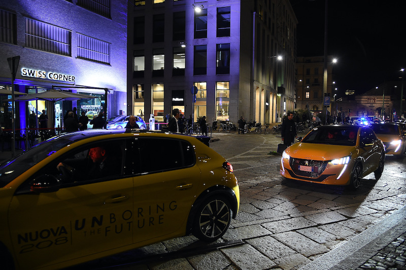 Parte da Milano l’elettrificazione della mobilità firmata Peugeot