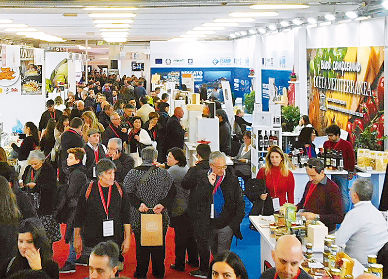 Gustus 2019 entra in cucina: più formazione e lotta allo spreco alimentare Gustus 2019 entra in cucina: più formazione e lotta allo spreco alimentare