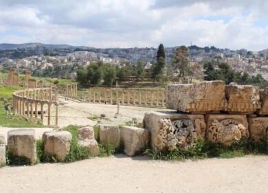 Giordania: 3 turisti messicani e una svizzera accoltellati a Jerash