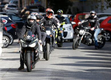 Luca Sacchi, silenzio e lacrime al funerale. La fidanzata Anastasia assente