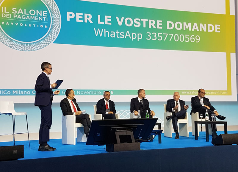 Galleria foto 'Salone dei Pagamenti 2019: verso una cashless society?' - foto 1