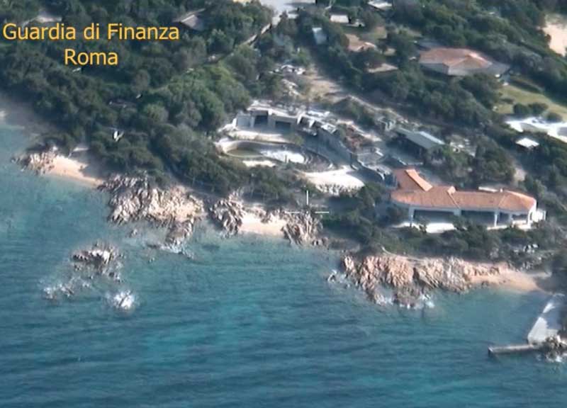 Danilo Coppola perde la mega villa in Costa Smeralda: sequestrata dalla Gdf Danilo Coppola perde la mega villa in Costa Smeralda: sequestrata dalla Gdf