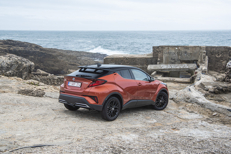 Toyota C-HR, debutta il nuovo motore Full Hybrid Electric Toyota C-HR, debutta il nuovo motore Full Hybrid Electric