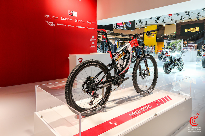 Ducati a EICMA presenta le nuove Panigale V2, Panigale V4 e Streetfighter V4