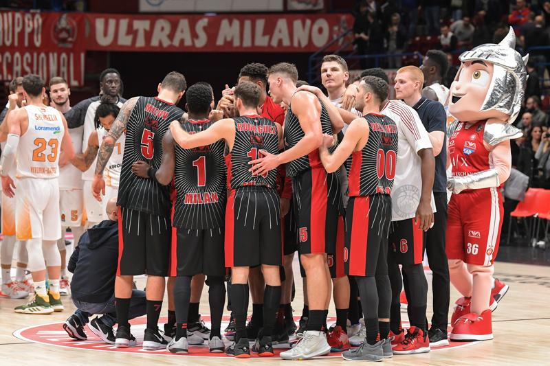 Olimpia Milano, sesta vittoria di fila in Eurolega con super Della Valle
