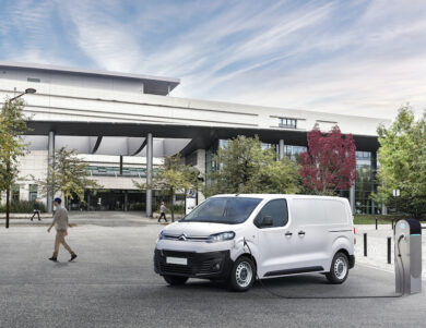 Citroen lancia l’offensiva elettrica sui veicoli commerciali