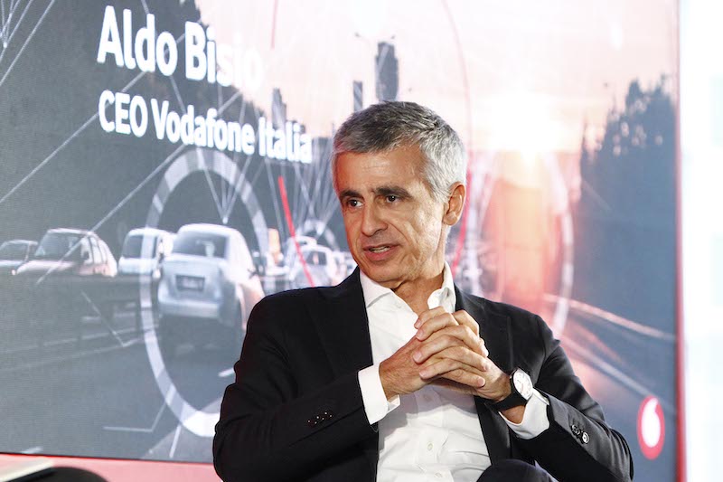Vodafone presenta quattro soluzioni di guida assistita su rete 5G Vodafone presenta quattro soluzioni di guida assistita su rete 5G